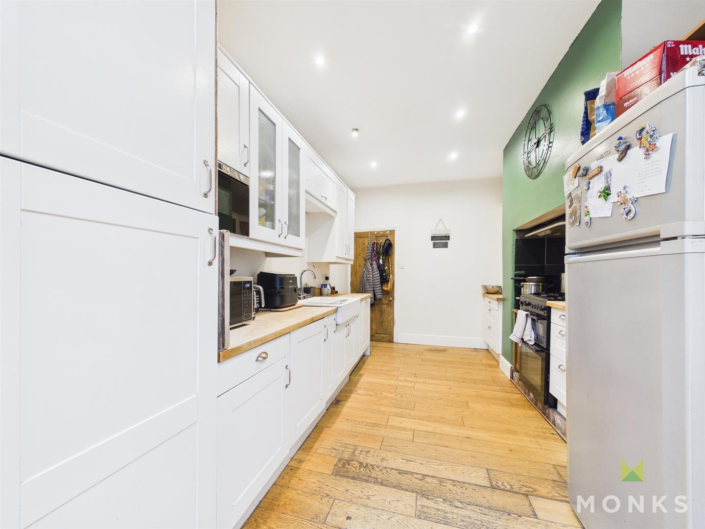 35 Upper Brook Street, Oswestry, SY11 2TG For Sale